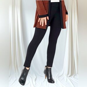 Susan Graver Weekend
Regular Premium Stretch
Ankle Leggings
Black Size 2X